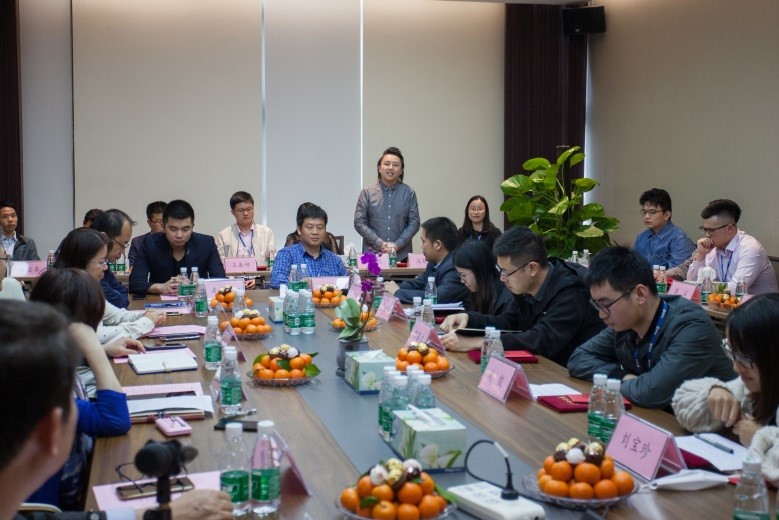 开工直击:奥特迅发放新春开工利是,召开年度优秀员工颁奖及座谈会 开工直击:奥特迅发放新春开工利是,召开年度优秀员工颁奖及座谈会